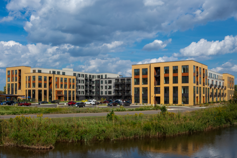 The Townline Apartments in Minnetonka, MN